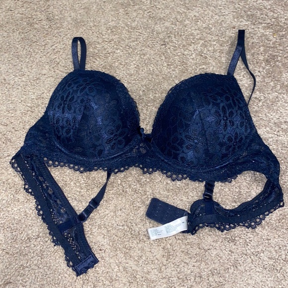 Laura Ashley Other - Laura Ashley Navy Blue Lace Bra